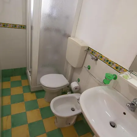 Porta Terra Apartment *