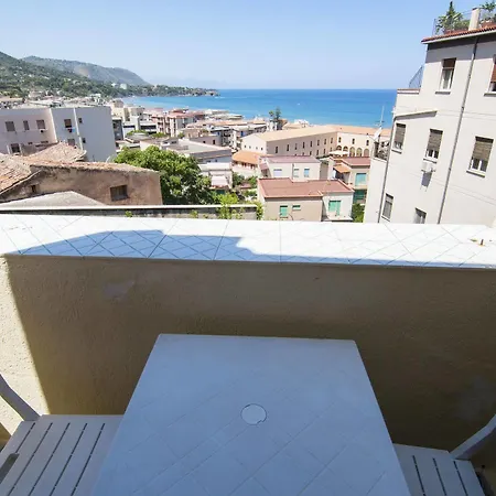 Apartment Porta Terra Cefalu